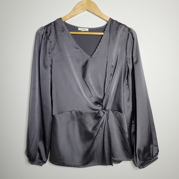 Pleione Metallic Grey v-neck side bunch long sleeve blouse Size Medium - Picture 11 of 11